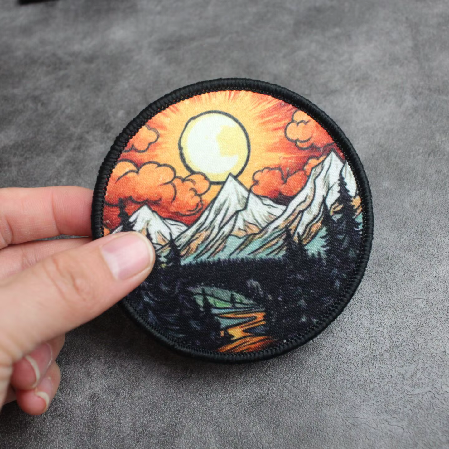 Parche velcro ola y amanecer para mochila y chaqueta - imagen 2