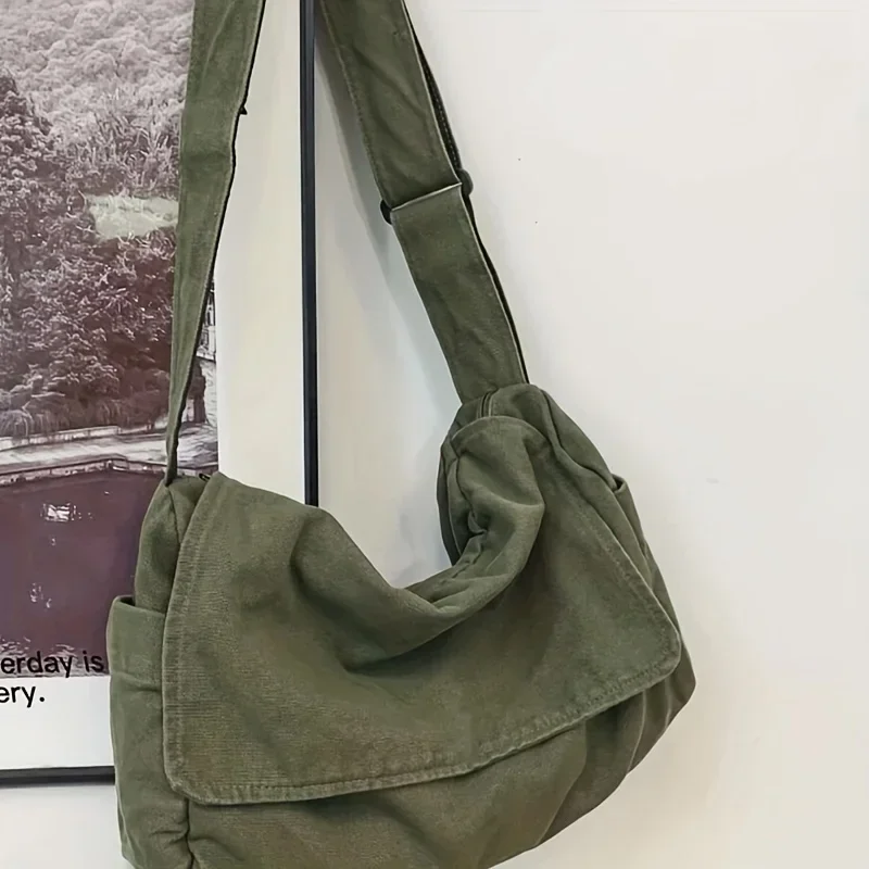 Bolsa táctica vintage en uso