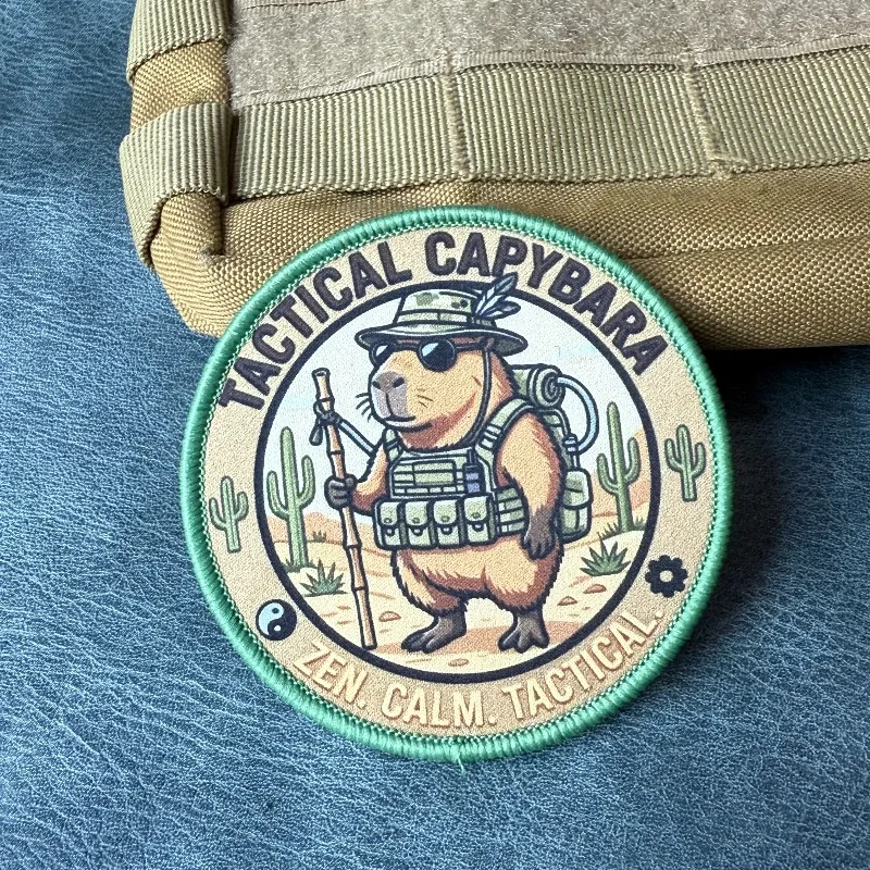 Parche táctico de velcro capibara desierto cactus para mochila - imagen 3