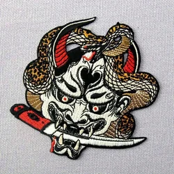 Parche bordado Hannya Oni termoadhesivo militar para mochilas y ropa