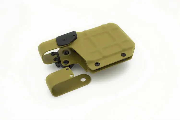 Clip y fijación MOLLE
