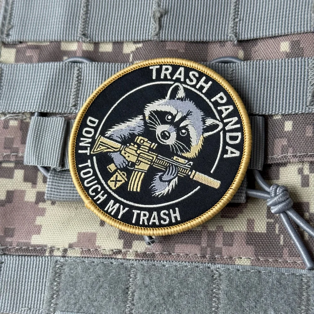 Mapache Trash Panda – Parche táctico con velcro para gorra o mochila - imagen 4
