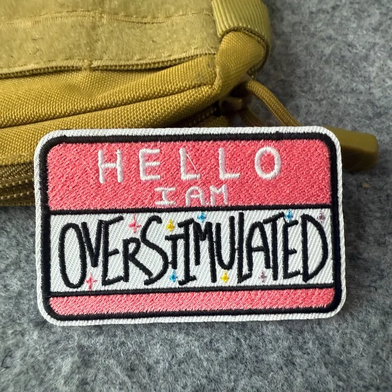 Parche táctico bordado 'Estoy Sobrecargado' – Humor Militar Velcro Molle mochila - imagen 4