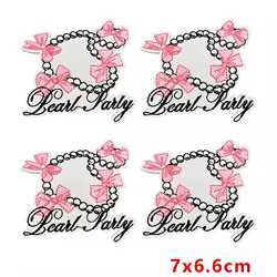 Parche termoadhesivo bordado Black Pink: corazones, mariposas y ojos
