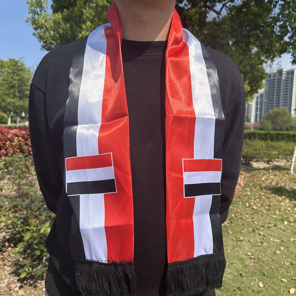 Bufanda de satén Yemen con borlas – ideal para eventos - imagen 4
