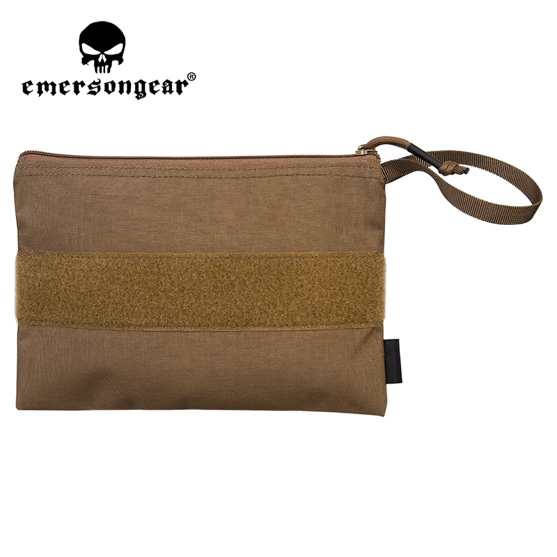 Bolsa táctica Emersongear vista posterior con sistema MOLLE