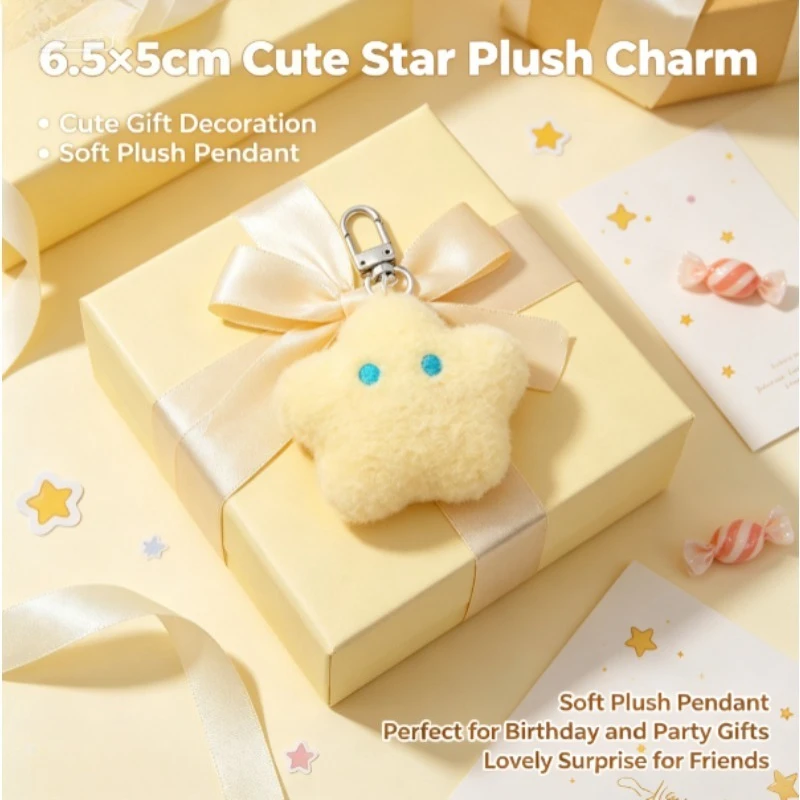 Llavero táctico de peluche estrella y luna crema para mochila - imagen 2