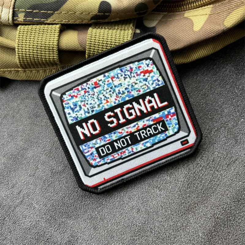 Parche táctico NO SIGNAL con velcro para mochila y ropa militar - imagen 5