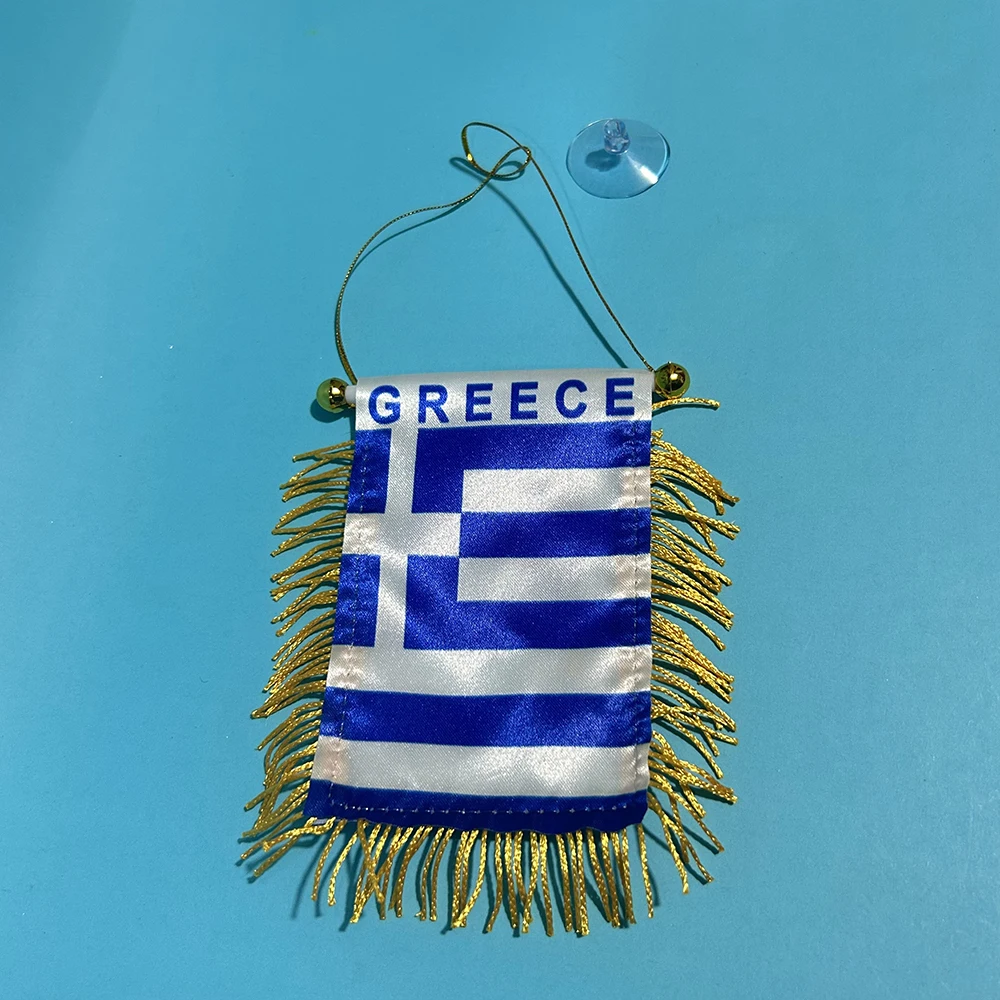 Bandera griega colocada como adorno decorativo