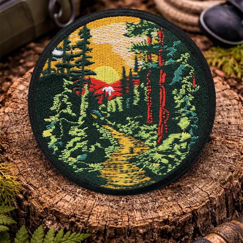 Parche bordado termoadhesivo Walker para gorra y ropa aire libre - imagen 3