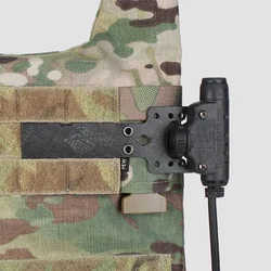Placa montaje Invisio U94 MOLLE – Sistema PTT táctico