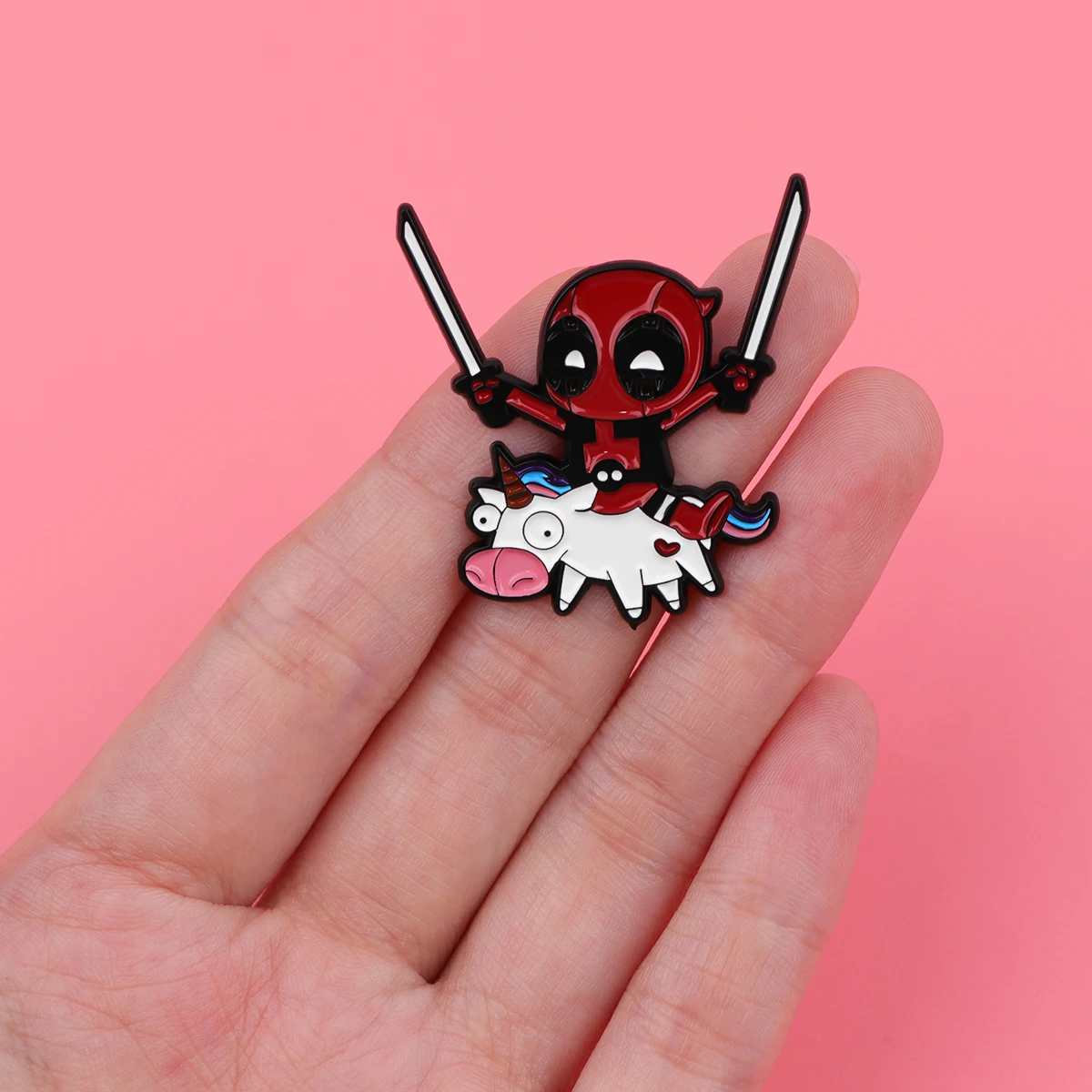 Broche de superhéroe en chaqueta