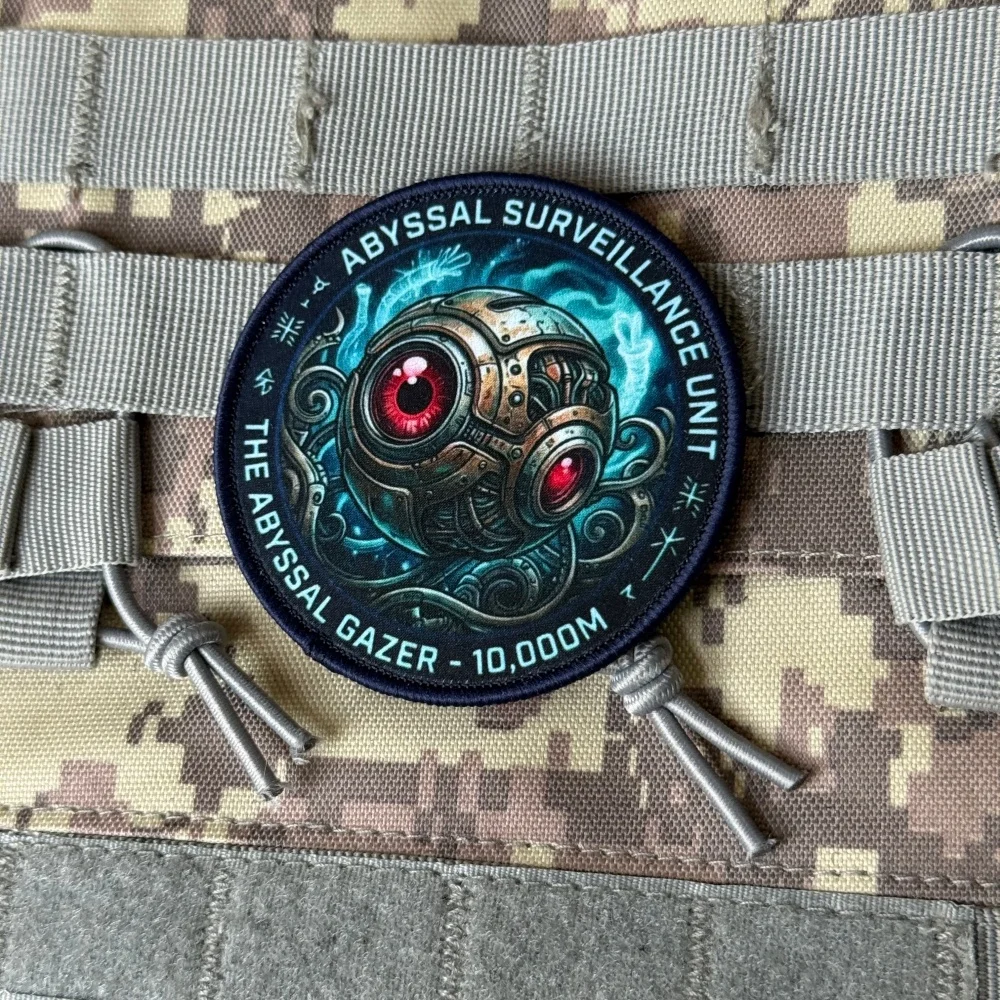 Parche de Velcro táctico ojo abyssal surveillance para mochila - imagen 5