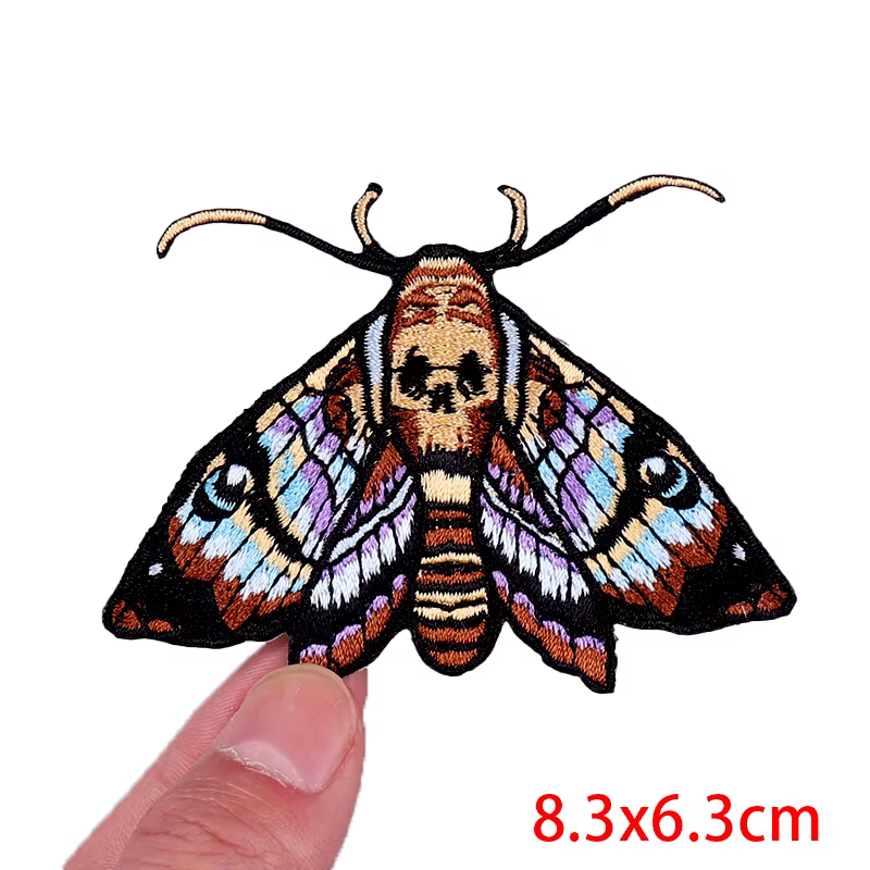 Parche termoadhesivo bordado mariposa oso gato tiburón terror