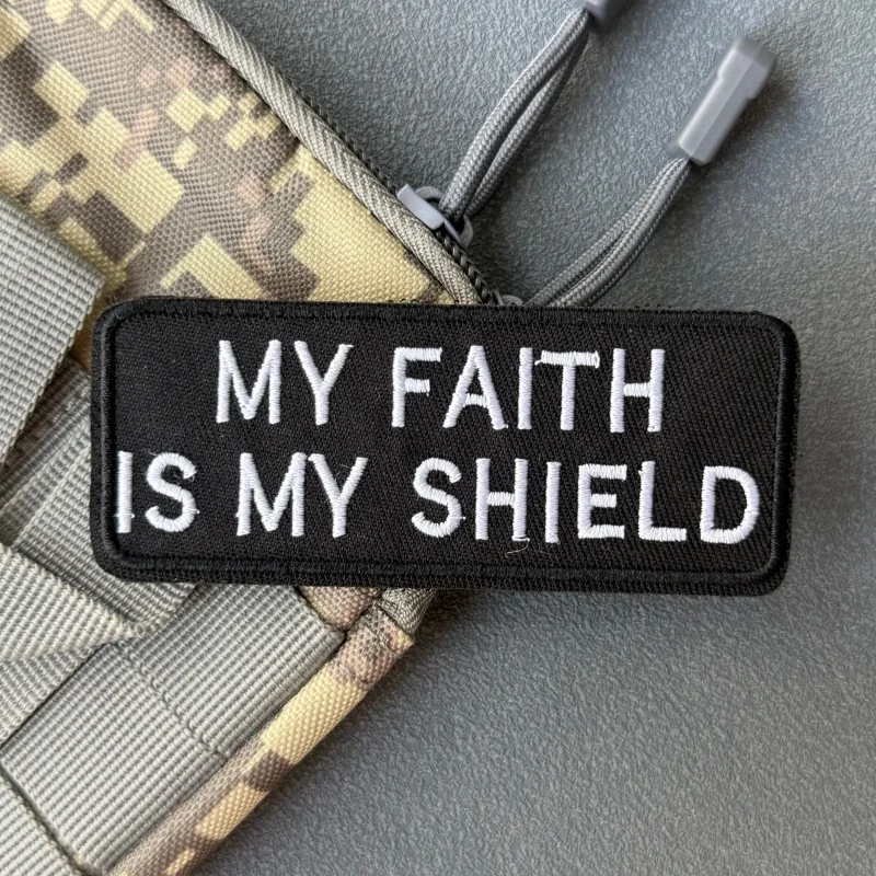 Parche táctico MI FE ES MI ESCUDO con gancho y bucle - imagen 2
