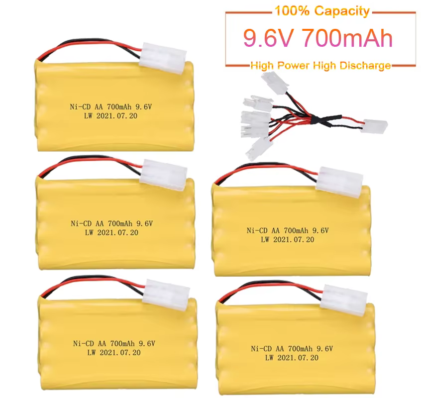 Batería recargable Ni-CD y conector Tamiya