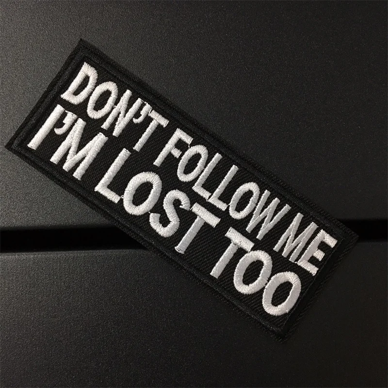 Parche termosellable DON'T FOLLOW ME negro blanco bordado - imagen 5