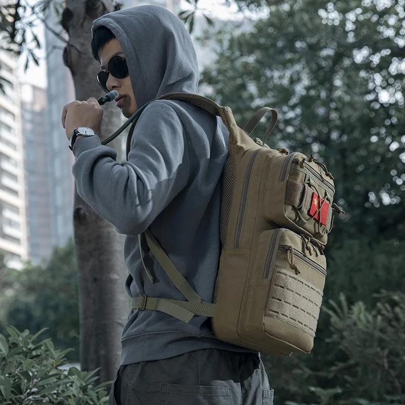 Mochila táctica multifunción para ciclismo, camping y trekking - imagen 4