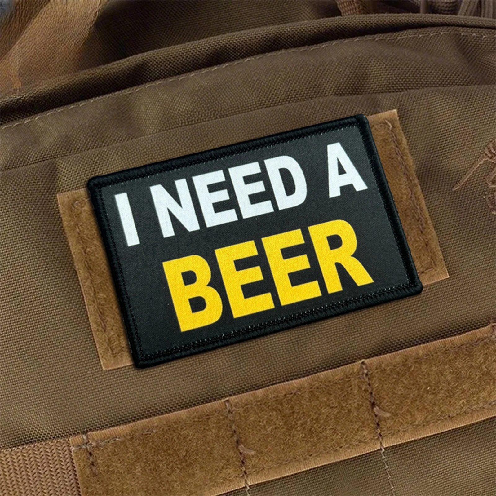 I Need A Beer – Parche táctico velcro para mochila y equipamiento - imagen 5