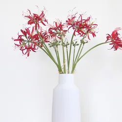 Flores artificiales lirio araña rojo Lycoris radiata para Halloween