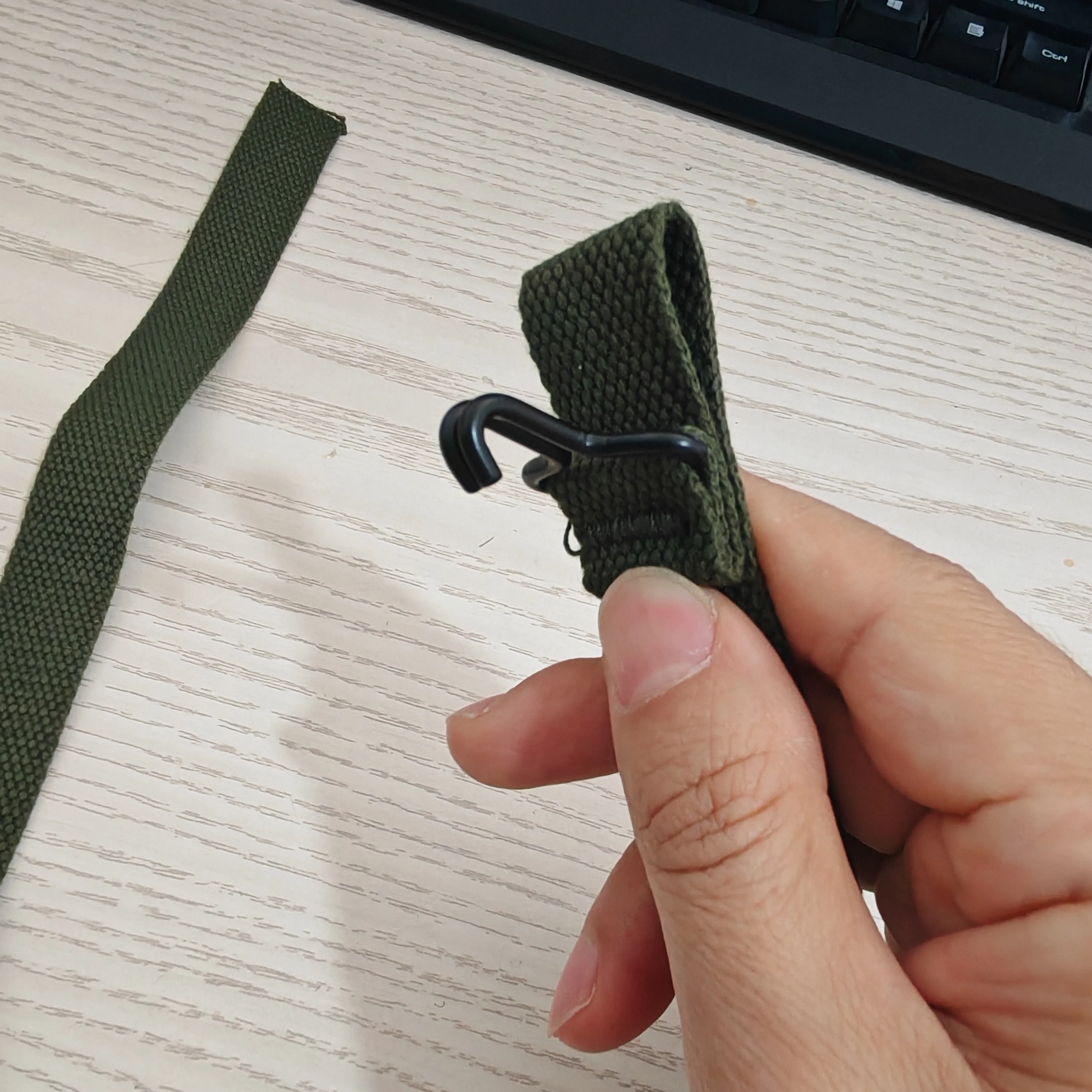Correa mentonera casco M1 algodón OD con hebilla metálica - imagen 5