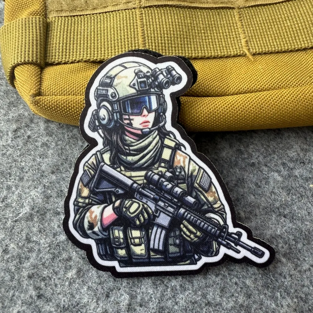 Parche de moral Tactical Girl con velcro para mochila y uniforme - imagen 3