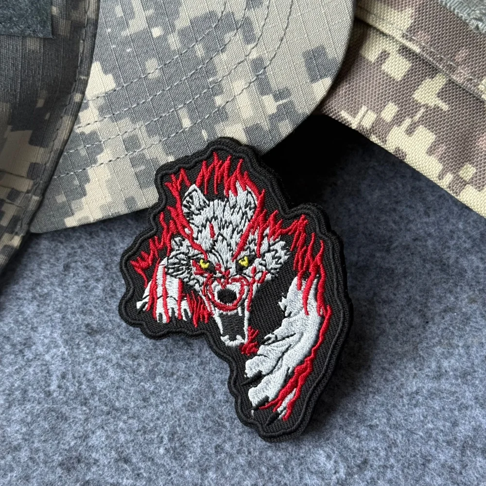 Parche táctico bordado lobo flameado con gancho y bucle Airsoft - imagen 3
