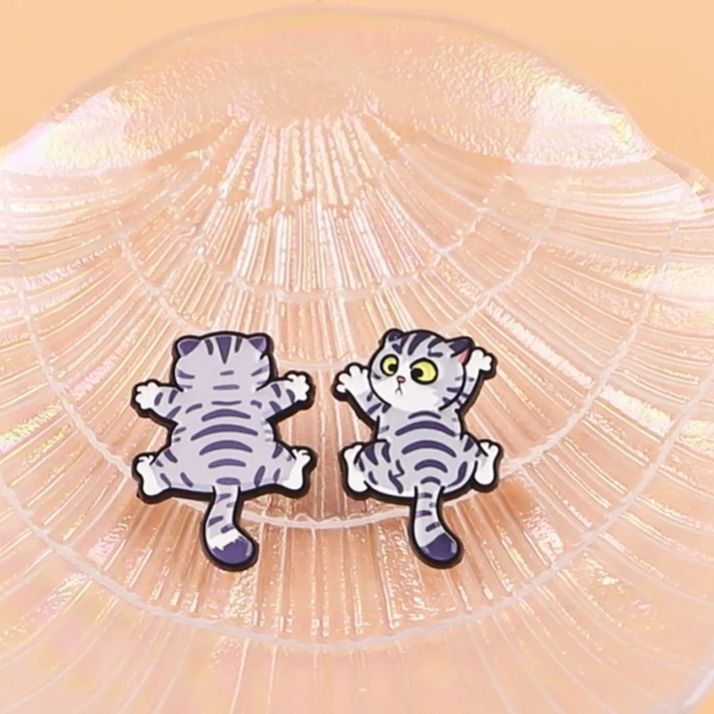 Pin esmaltado gato mujer – insignia de metal para solapa - imagen 2