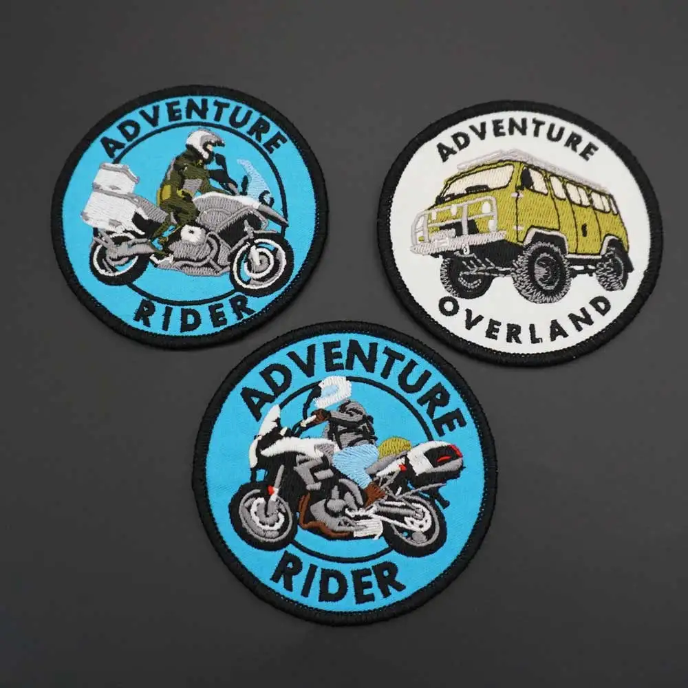 Parche bordado Adventure Rider con diseño punk