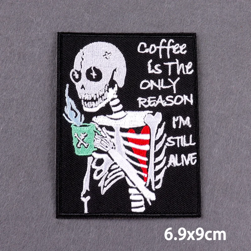 Parche bordado punk horror para ropa y mochila – planchar facil - imagen 3