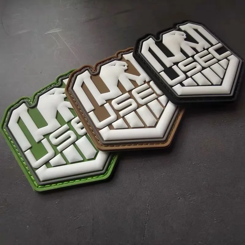 Parche táctico PVC 3D garra de oso con velcro para mochila - imagen 2