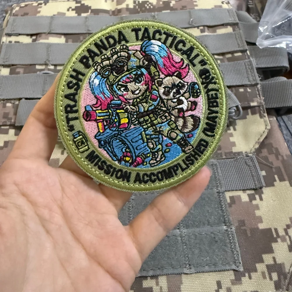 Parche táctico moral bordado Misión cumplida con velcro – oso panda - imagen 3