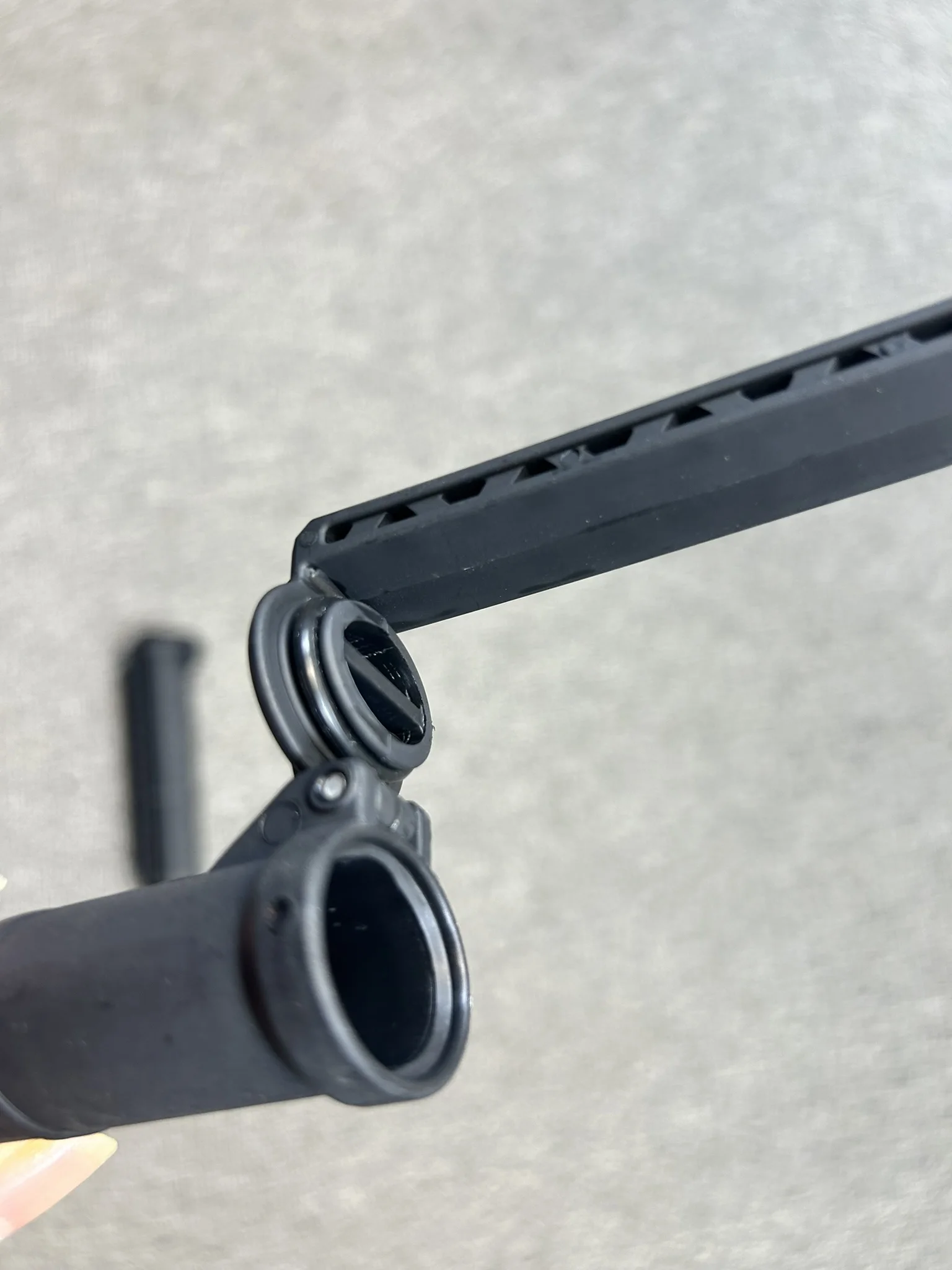 Estuche táctico para baterías y herramientas con cinturón EDC - imagen 3