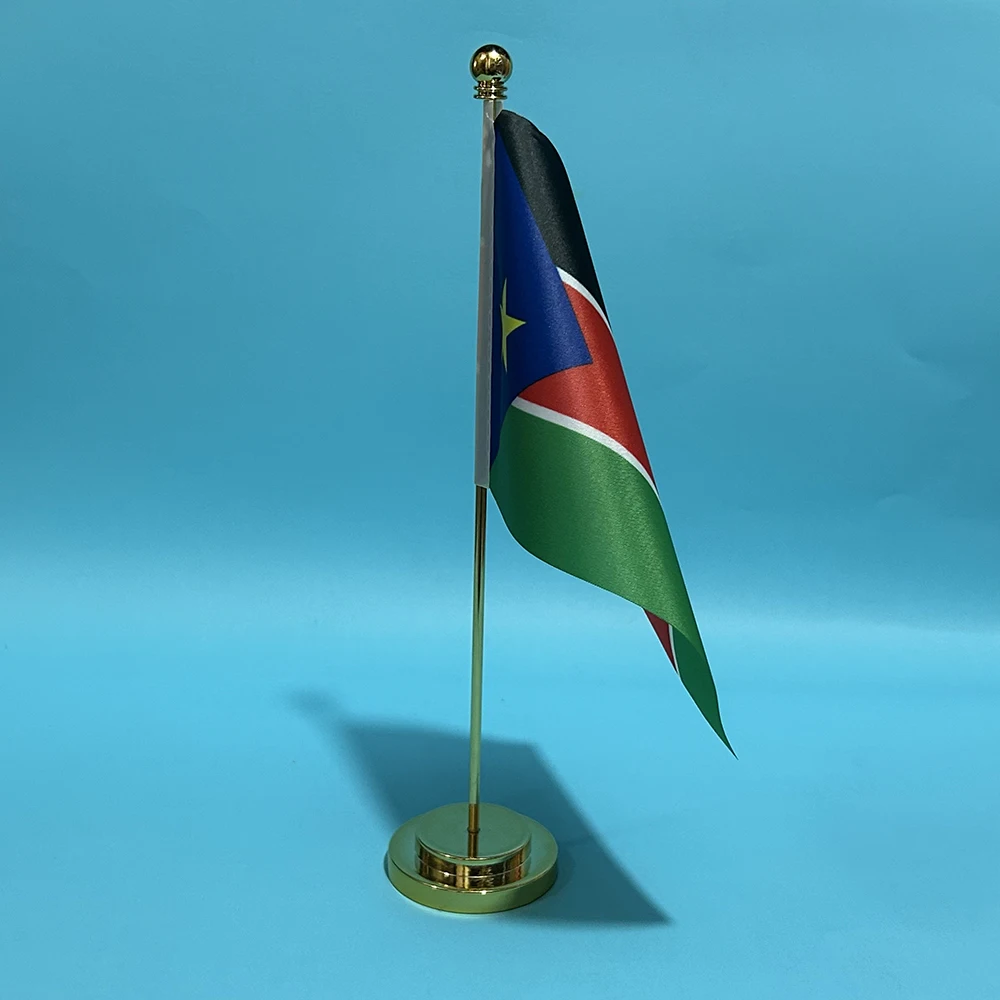 Bandera de Sudán del Sur en poliéster para interior y oficina - imagen 3