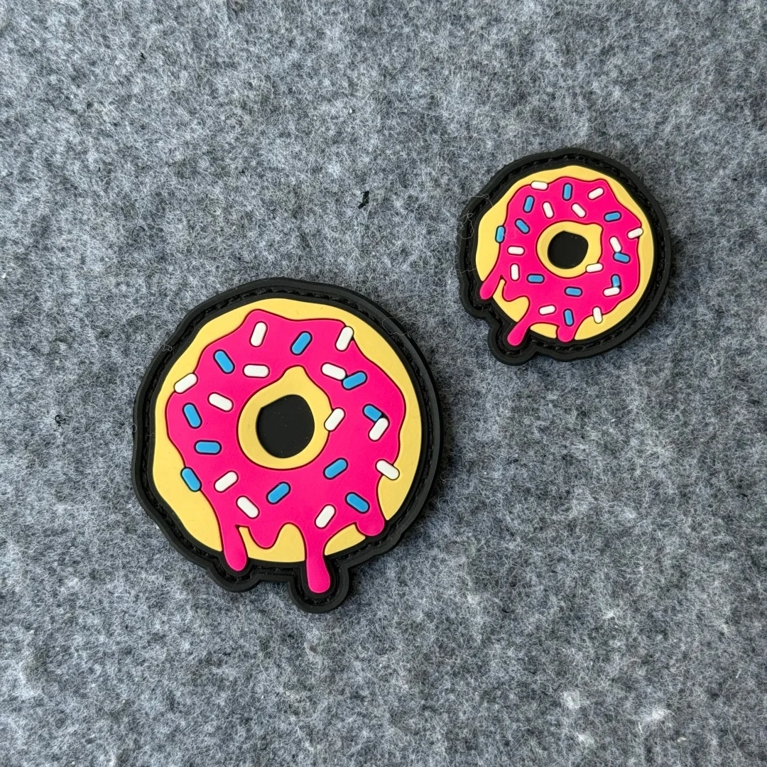 Parche moral PVC donut – Aplicación gancho y bucle para mochila - imagen 4