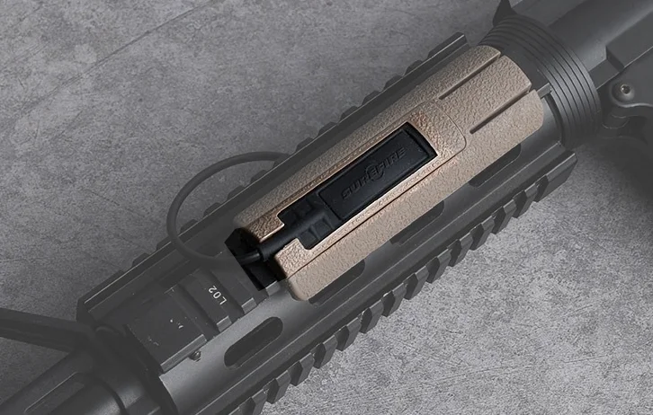 Tapa trasera y conjunto de interruptor para linterna