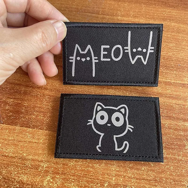 Emblemas tipo etiqueta para ropa y accesorios
