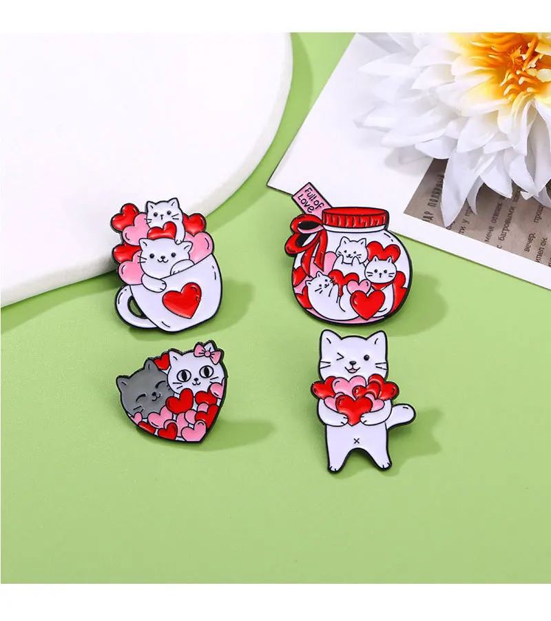 Broche para vestir: combina con bolsos y ropa