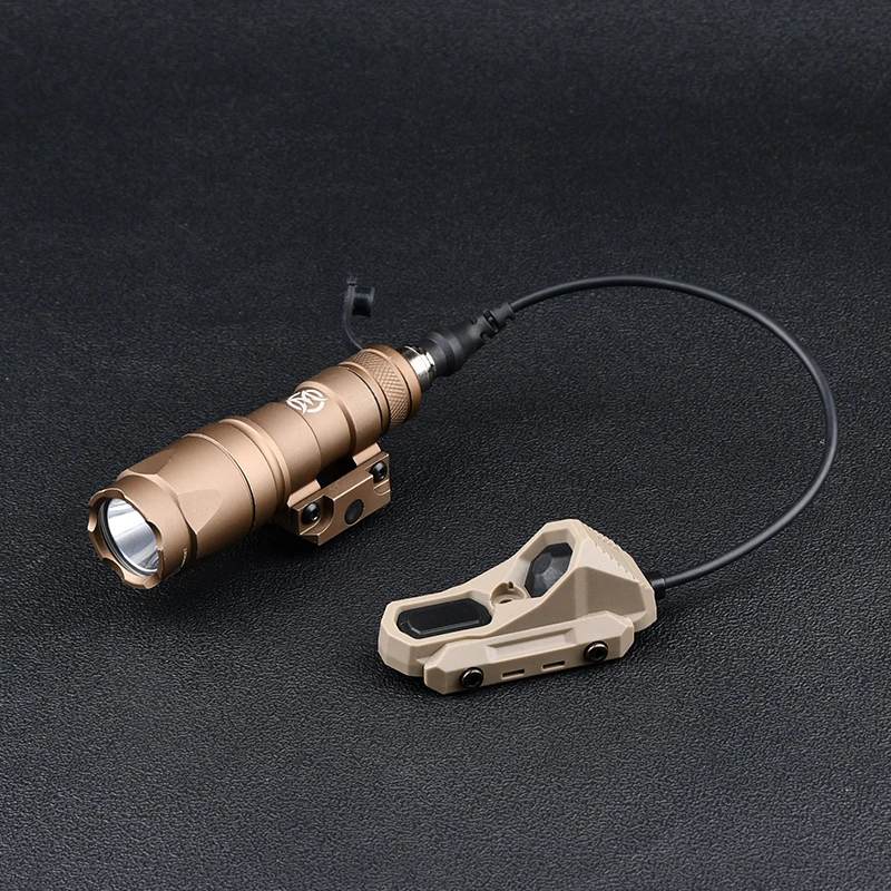WADSN linterna táctica blanca con interruptor de presión para riel20mm - imagen 3