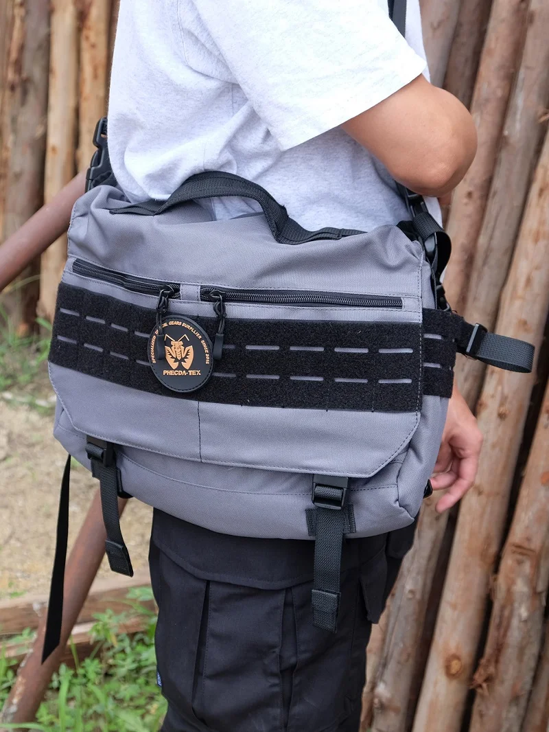 Bolso de hombro táctico exterior de poliéster de alta densidad - imagen 2