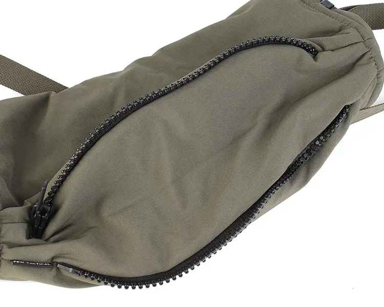 Vista trasera del conjunto PEW TACTICAL