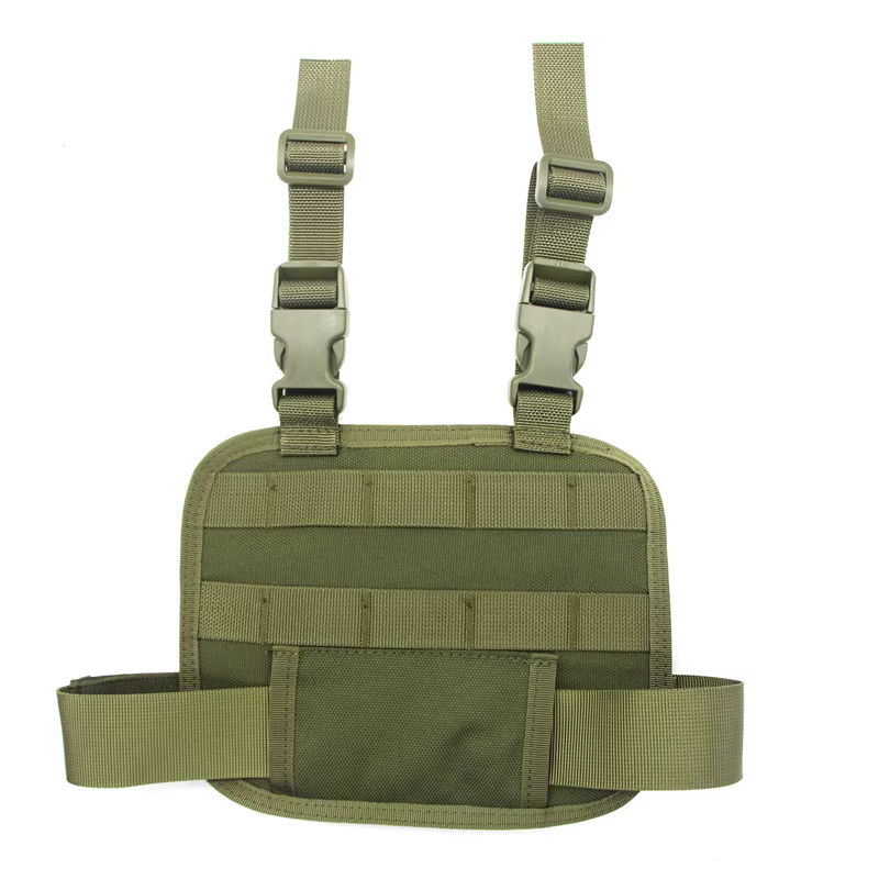 Plataforma con detalle de sistema MOLLE