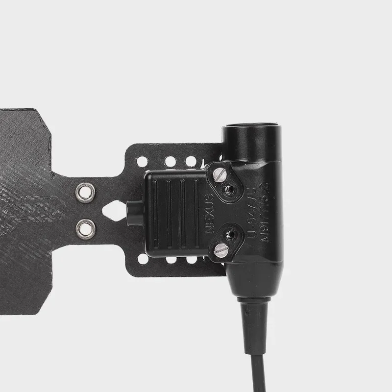Placa montaje Invisio U94 MOLLE – Sistema PTT táctico - imagen 3