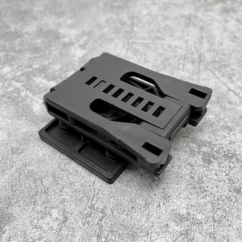 Funda táctica Kydex 360° pistolera con plataforma MOLLE - imagen 4