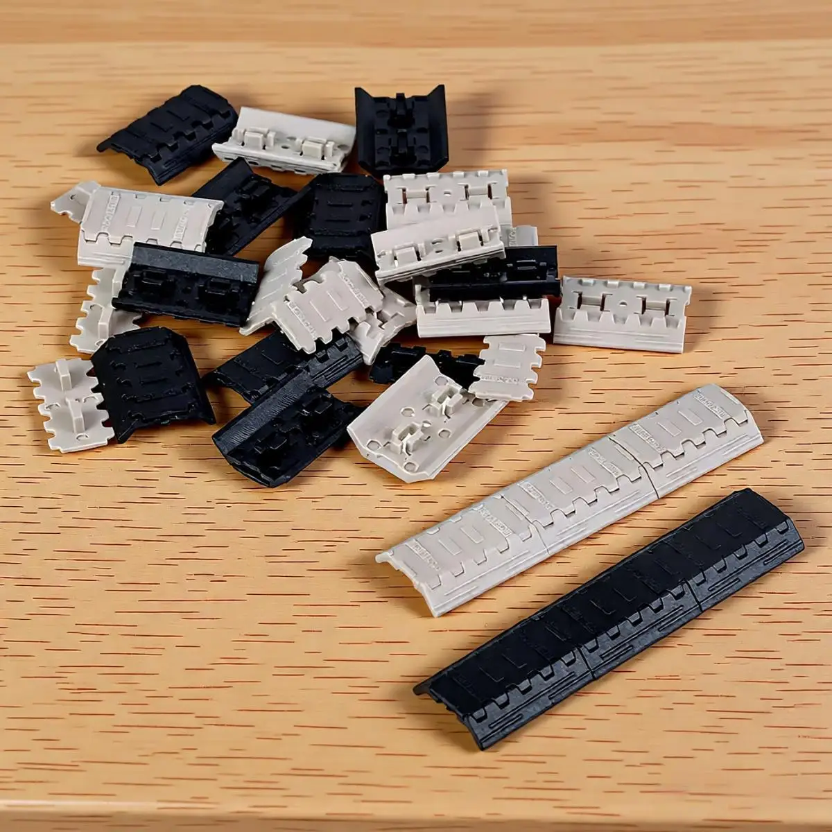 Protectores M-LOK nailon antideslizantes para rail de fusil - imagen 5