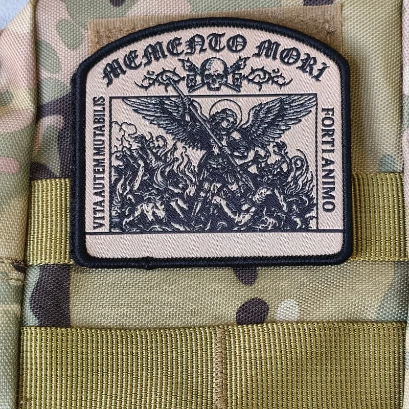 Insignia para parches de ropa con fijación de velcro