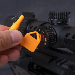 Adaptador Picatinny deslizante para cámara de caza con llave plana integrada