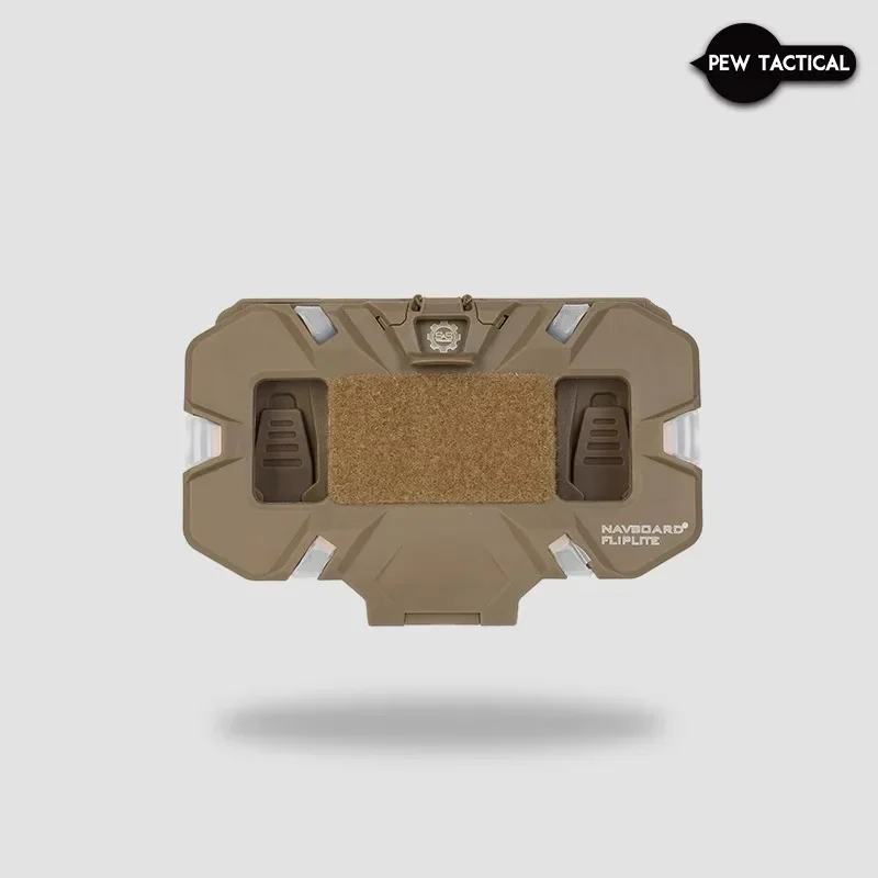 Soporte táctico MOLLE plegable para teléfono en chaleco Airsoft - imagen 3