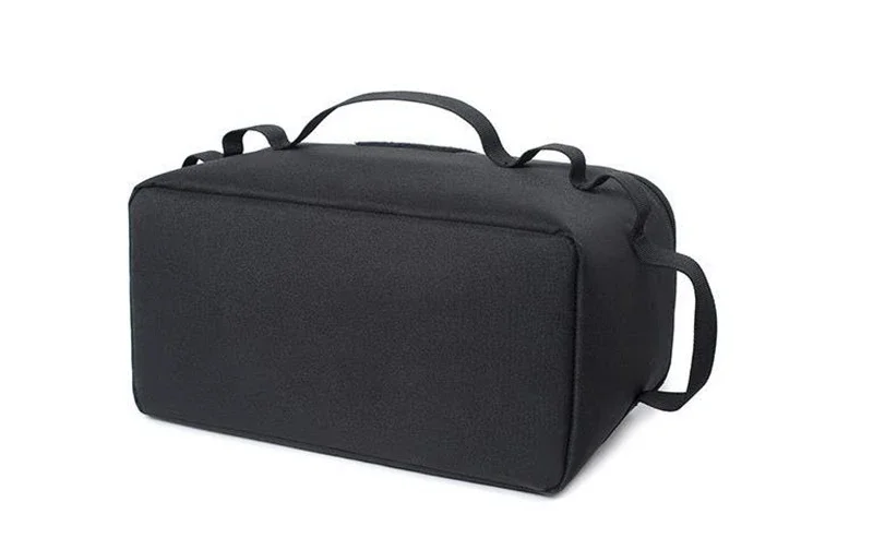 Bolsa verde REDHUNT en uso al aire libre