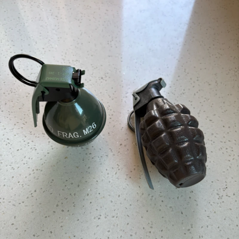 Simulador de Granada M26 MK2 – Réplica para Película y Cosplay - imagen 2